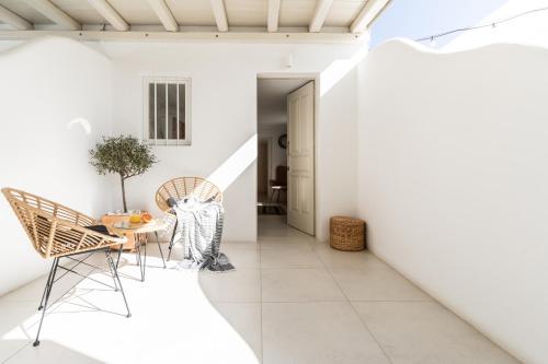 Posedenie v ubytovaní Haka Suites Mykonos Town