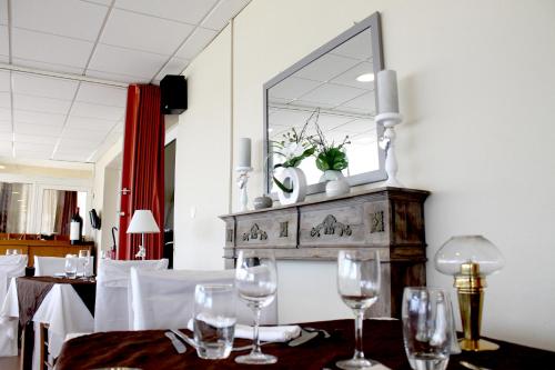 Fotografie z fotogalerie ubytování Logis Hôtel - Auberge du Pastel - Hôtel 3 étoiles et Restaurant v destinaci Nailloux