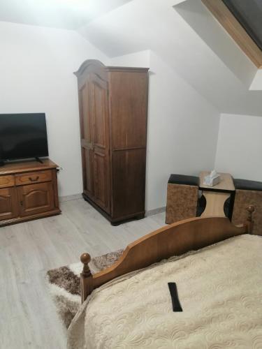TV a/nebo společenská místnost v ubytování Casa Balan