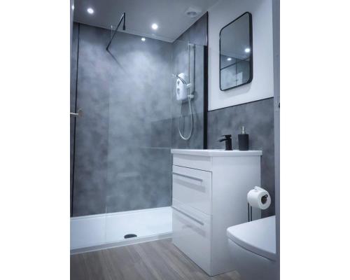 a bathroom with a shower and a toilet and a sink at Strudel House - Luxury 1 Bed Apartment in Aberdeen City Centre in Aberdeen