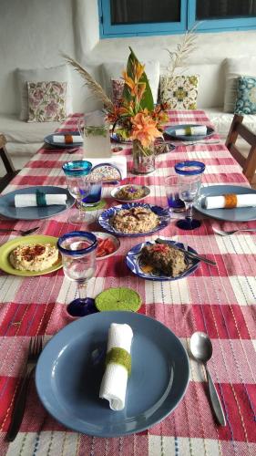 Makanan di atau berdekatan rumah percutian