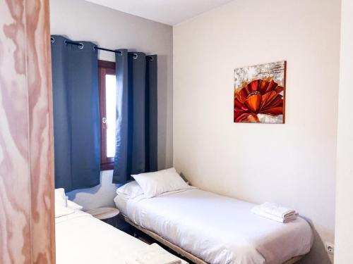 Cama o camas de una habitación en Disfruta De La Naturaleza - Vistas al Rio - Luz Natural - 6pax