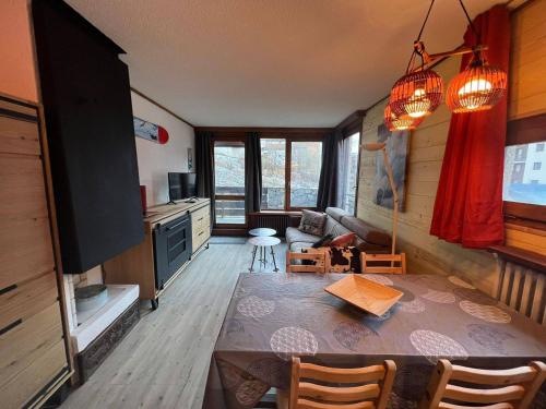 Appartement Tignes, 2 pièces, 4 personnes - FR-1-480-107