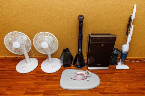 Fotografie z fotogalerie ubytování ビーチまで5分 1棟貸切ホテルKanasa 最大10名まで宿泊可能 かなさ v destinaci Genka