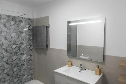 Koupelna v ubytování Ocean's Light