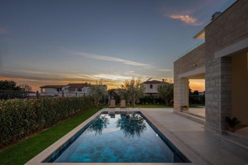 Beautiful Villa Santina – Photos 2