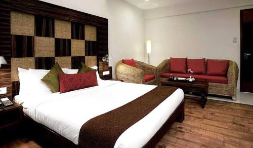 Ruang duduk di Hotel Jewel of Chembur