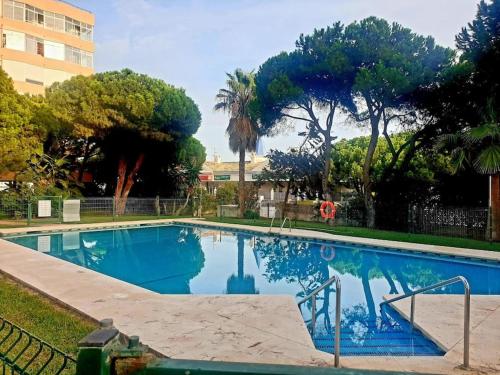 Precioso estudio con piscina a 200m del mar