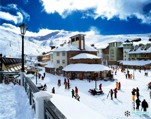 Apartamentos Sierra Nevada BlueTTravel - Zona baja