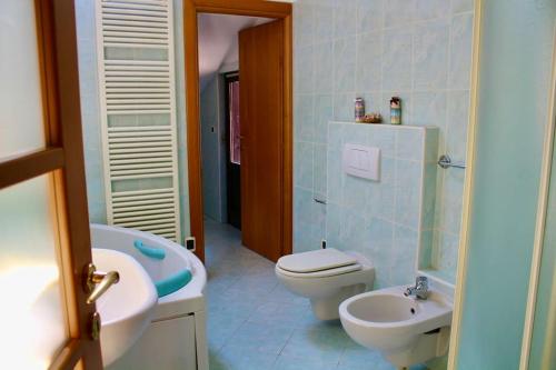 Fotografie z fotogalerie ubytování Ampia Casa con Terrazze Panoramiche vista Alpi v destinaci San Cassiano