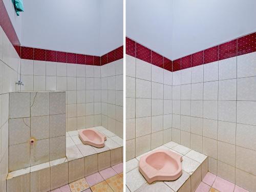 two pictures of a bathroom with pink toilets at SPOT ON 91912 Hotel Citra Dewi 2 in Semarang