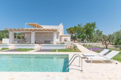 Masseria Borgopietra by Raro Villas