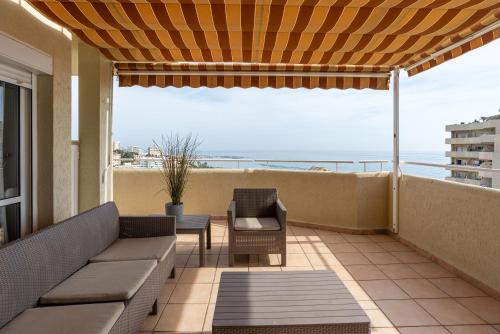 BenalBeach Lux - 2 Big terraces, Jacuzzi, Sea views - 909