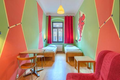 Ruang duduk di Hostel Mondpalast