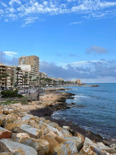 Uroczy apartament przy Playa de los Locos