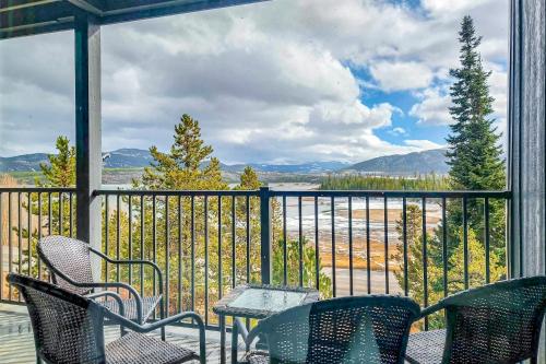 Mountainside Haven – Photos 2