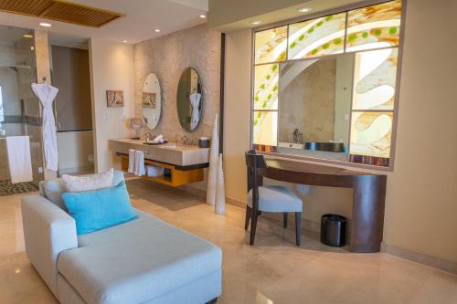 Χώρος καθιστικού στο Garza Blanca Condo