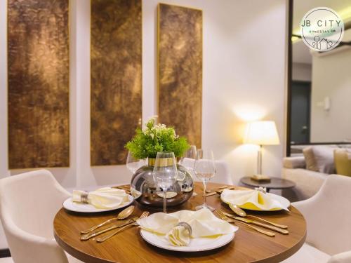 Zona de estar de Paradigm Residence by RR JBcity