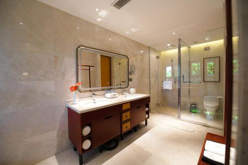 Yun-zen Jinling Acrobatic Hotel – Photos 3