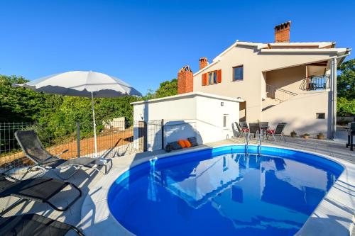 Πισίνα στο ή κοντά στο Villa Sky with a private pool