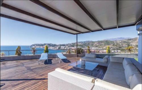 Fotografie z fotogalerie ubytování Villa en Almuñecar v destinaci Almuñécar