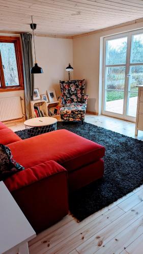 Ruang duduk di Obstgarten Mörlunda, 5 min zum Badesee, Småland, Sauna