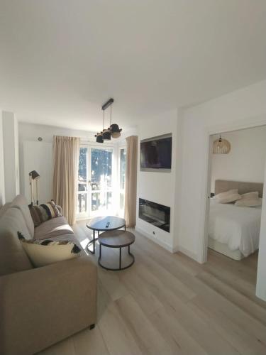  TARTER 25 -  Room  picture :   Balcony    Washing machine    Heating         