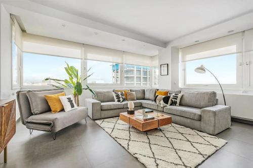 New Heima Colon Square