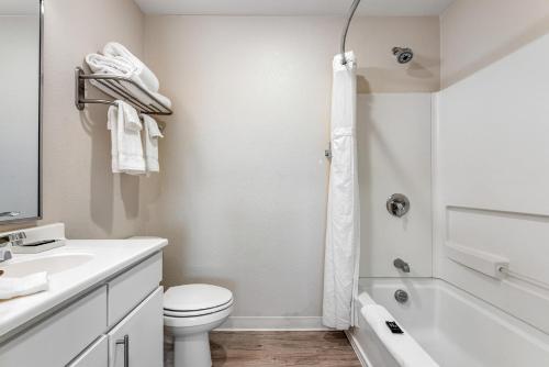 Ένα μπάνιο στο Parks Residential Denver