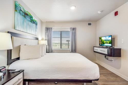 Μια τηλεόραση ή/και κέντρο ψυχαγωγίας στο Parks Residential Denver