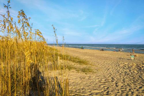 Oceanfront Hilton Head Island Condo w/ Pool! photo 29