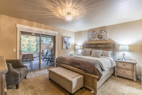 Χώρος καθιστικού στο 7th Fairway Getaway