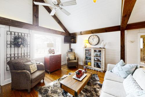 Cozy Country Cottage – Photos 2