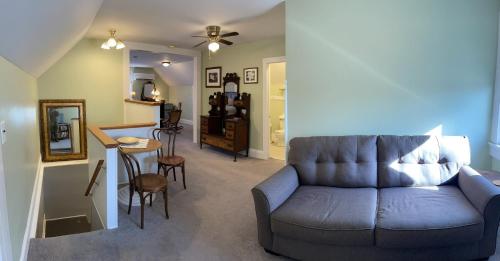 Χώρος καθιστικού στο The Grey Swan Inn LLC