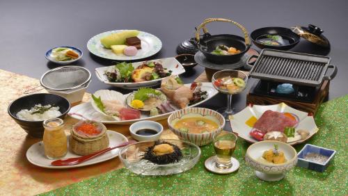 Makanan di atau berdekatan hotel