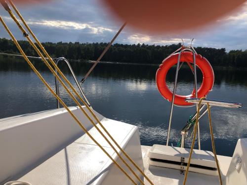 Imagem da galeria de Bed4U Sailboat jezioro Piaseczno 