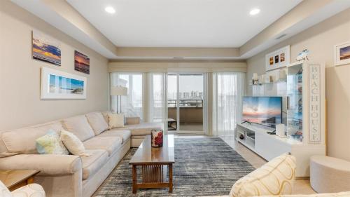 450 E Nashville, Unit 403 – Photos 2