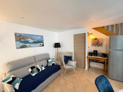Kuchyňa alebo kuchynka v ubytovaní Petite Maison Cosy - Sérent Centre