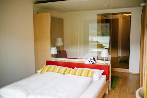 Postel nebo postele na pokoji v ubytování Seehotel Hoffmann