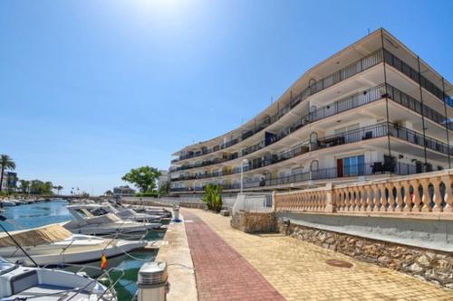 Bonito Apartamento en la Playa del Arenal de Javea