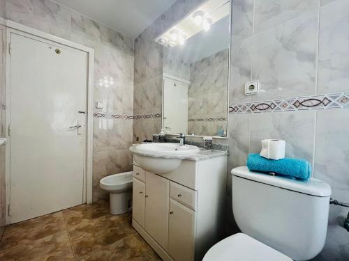 Koupelna v ubytování Apartamento Alaska acogedor y a 100metros de la playa