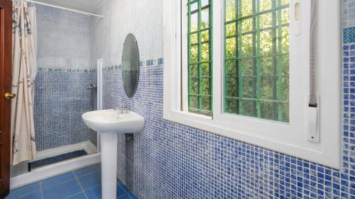 Kúpeľňa v ubytovaní Casa Rural La Milla Verde Málaga - Campanillas by Ruralidays