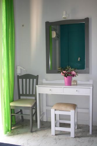 Gallery image of Nereides Hotel in Kolymvari