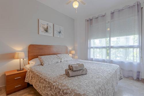 797 Holiday Rentals- Duplex para 7 en la carihuela a 1 min de la playa