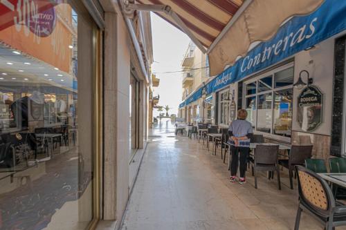 797 Holiday Rentals- Duplex para 7 en la carihuela a 1 min de la playa