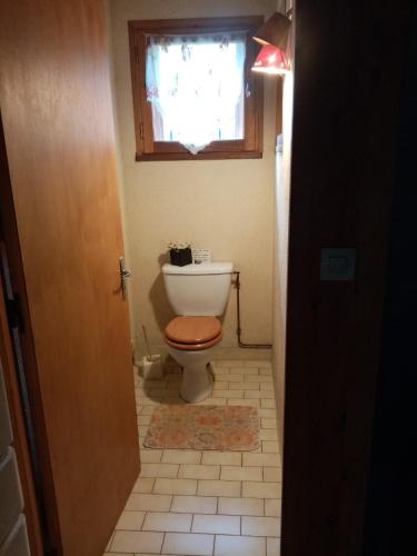 Ένα μπάνιο στο Ricouch, chambre d'hôtes et permaculture