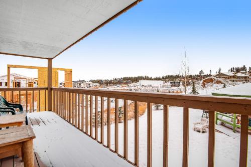 Colony Condo #4 – Photos 3