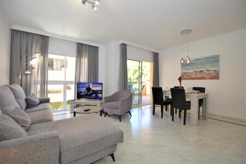 Estepona Port Apartment SOL