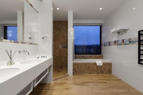Koupelna v ubytování Vytautas Mineral SPA