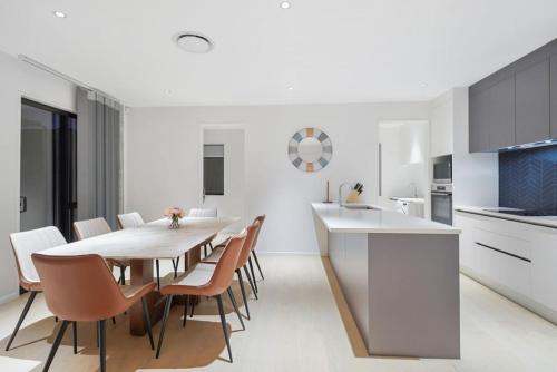 Gallery image of Nexus Townhouse with Parking and Wi-Fi in Auckland
